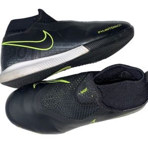 Youth Nike Shoes Sz 1 Phantom Vision